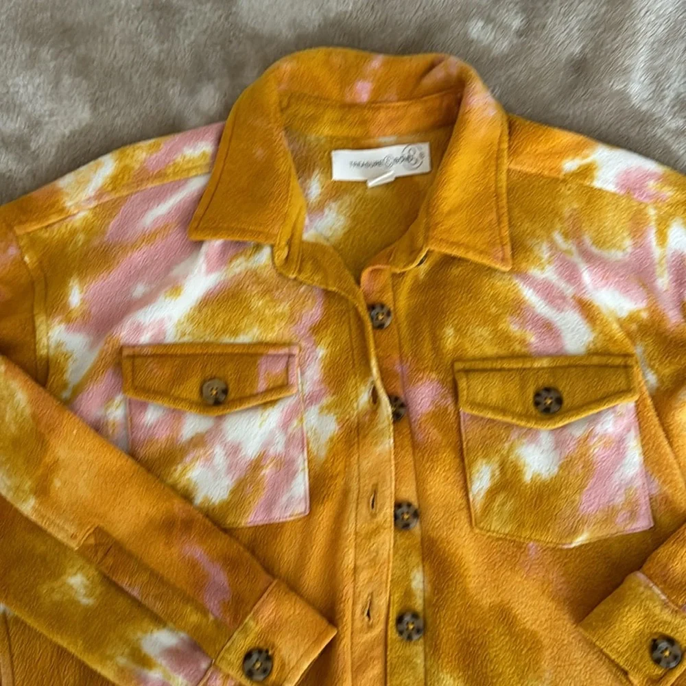 Treasure and Bond Shacket - Picture 2 of 3